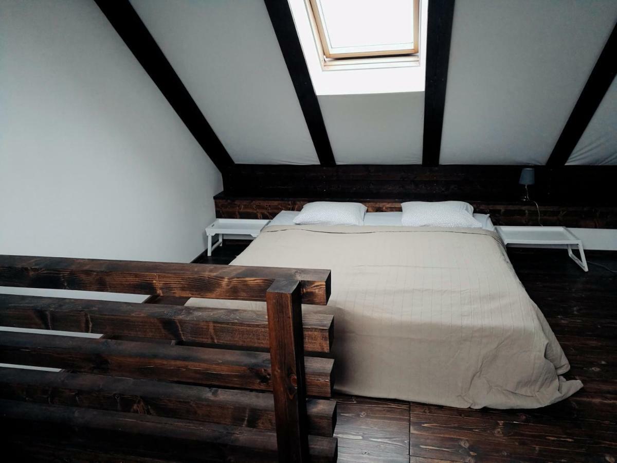 Statek "Two Brooms", Apartment Mírkovice المظهر الخارجي الصورة