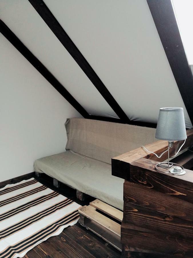 Statek "Two Brooms", Apartment Mírkovice المظهر الخارجي الصورة