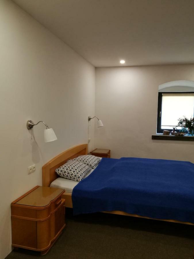 Statek "Two Brooms", Apartment Mírkovice المظهر الخارجي الصورة