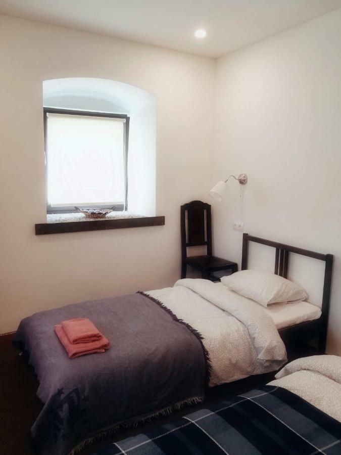 Statek "Two Brooms", Apartment Mírkovice المظهر الخارجي الصورة
